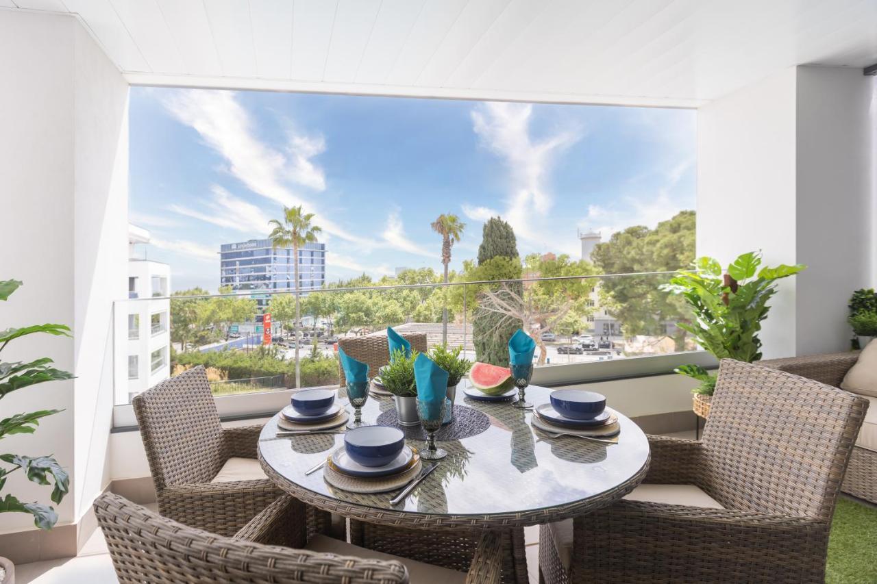 Marbella Luxury Brand New 2-Bedroom Apartment, 3 Min Walk To The Beach! Exterior photo